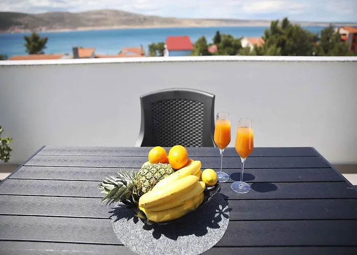 Appartamento In Starigrad-paklenica 41220