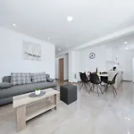 In Starigrad-paklenica 41220 公寓 斯塔利格拉德-帕克利尼卡