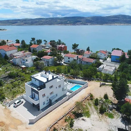 Apartment In Starigrad-paklenica 41220 Starigrad Paklenica